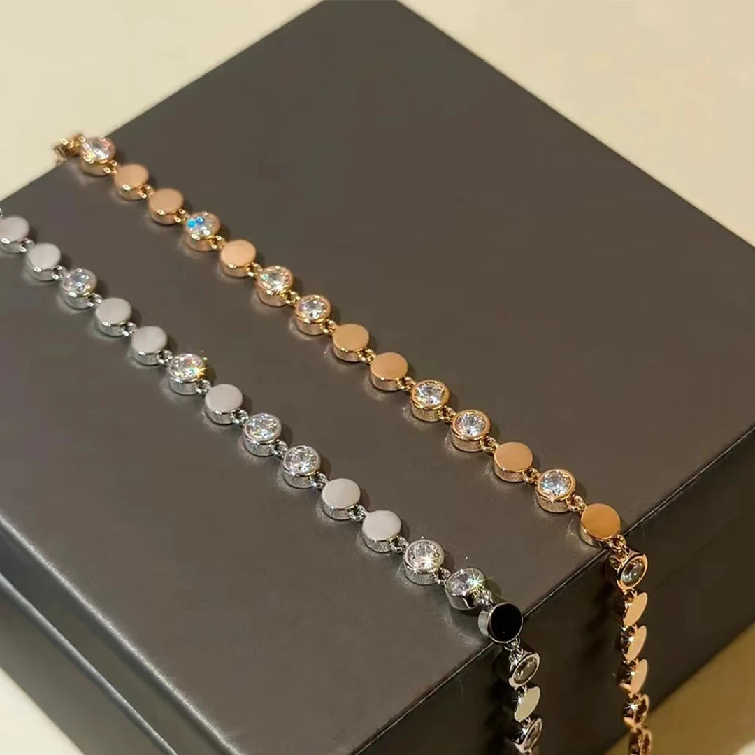 A bracelet resembling a stars