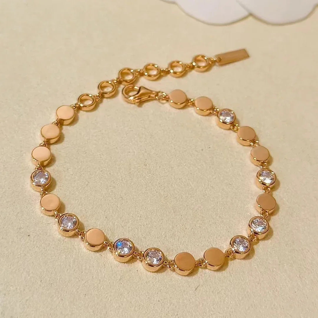 A bracelet resembling a stars