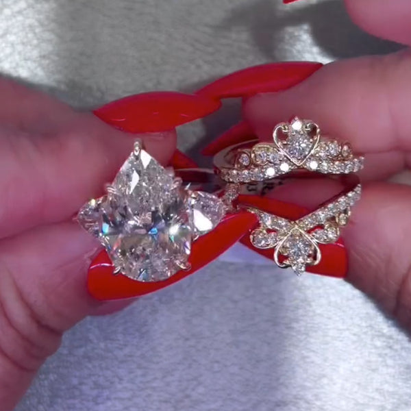 Aurellia Pear Three Stone Insert Set Yellow Gold