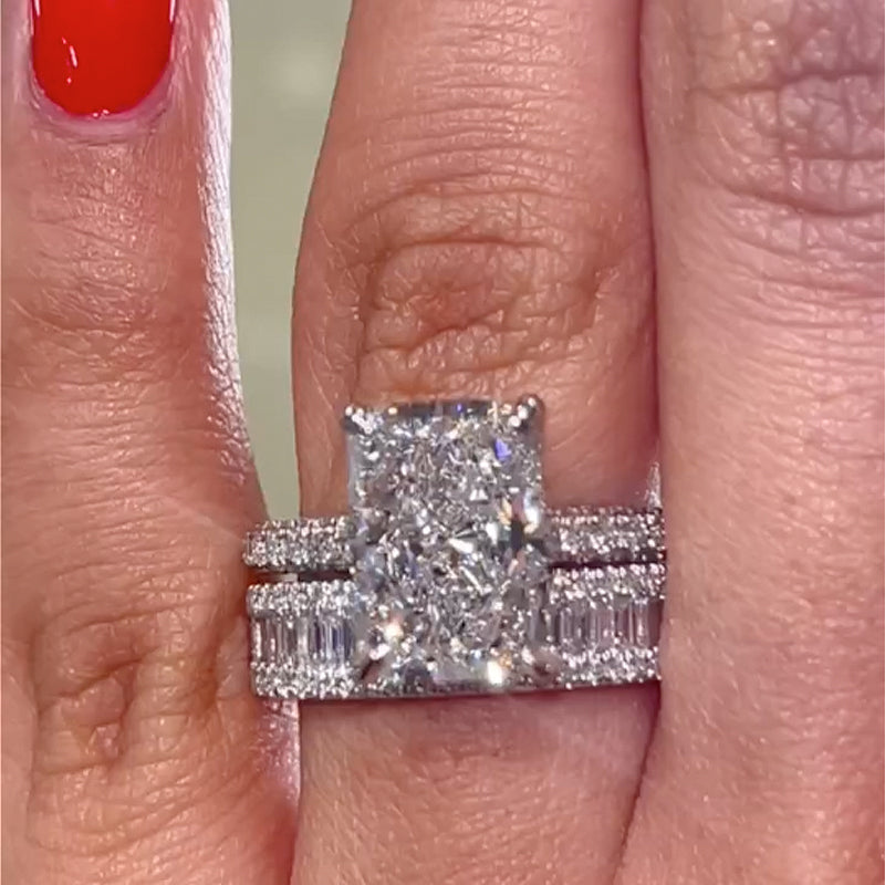 Aurellia Elongated Radiant Emerald Band Set White Gold