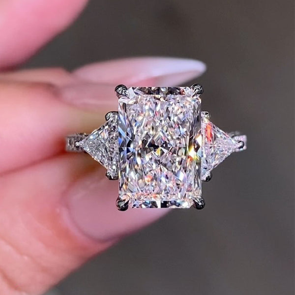 Aurellia Radiant Three Stone Ring Yellow Gold