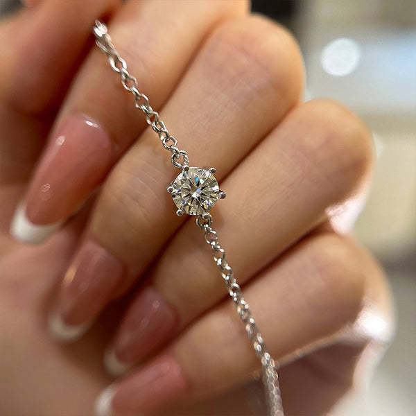 Aurellia Moissanite 6 Prong Classic White Gold