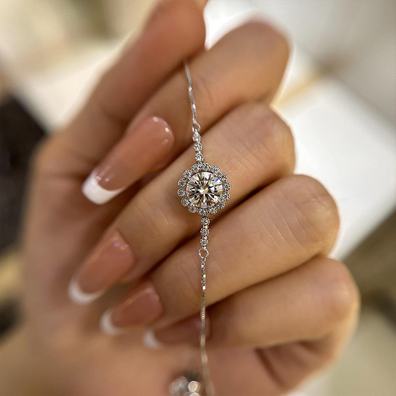 Aurellia Moissanite Snowflake White Gold