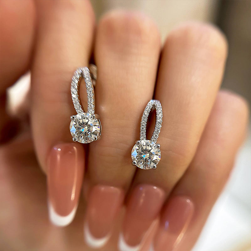 1.0Ct Moissanite Exclusive Round Cut Stud Earrings