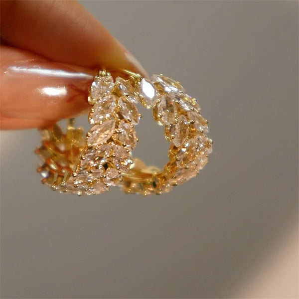 Aurellia Exquisite Marquise Cut Women's Earrings In Sterling Silver