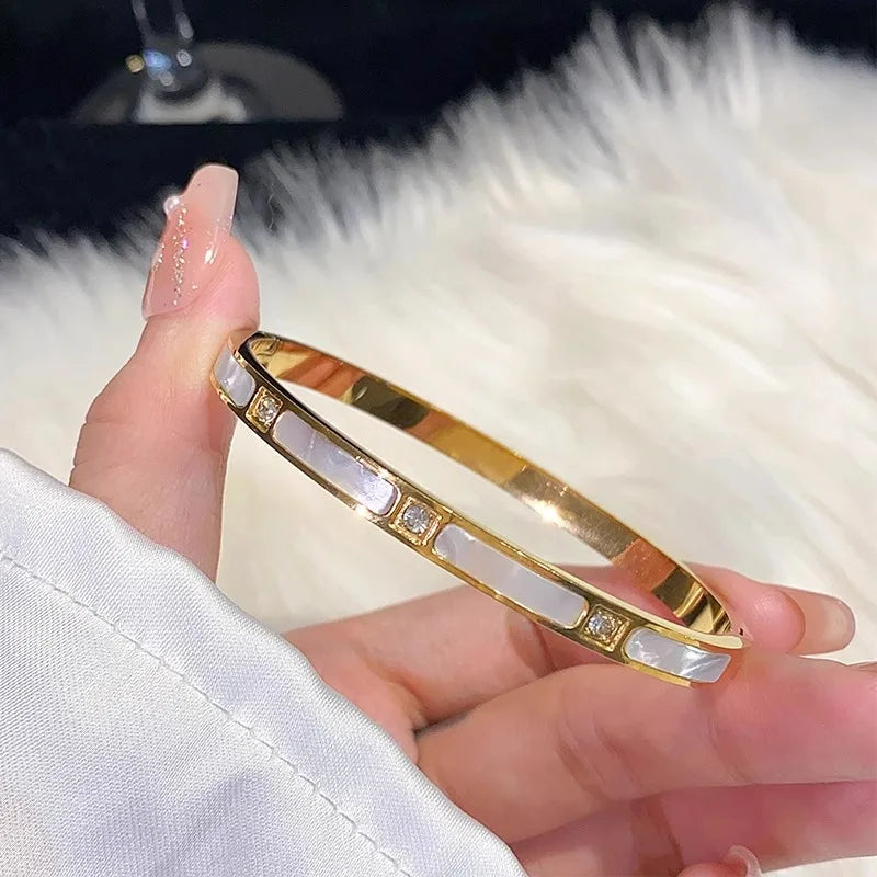 Elegant 8-piece Stainless Steel Bracelet