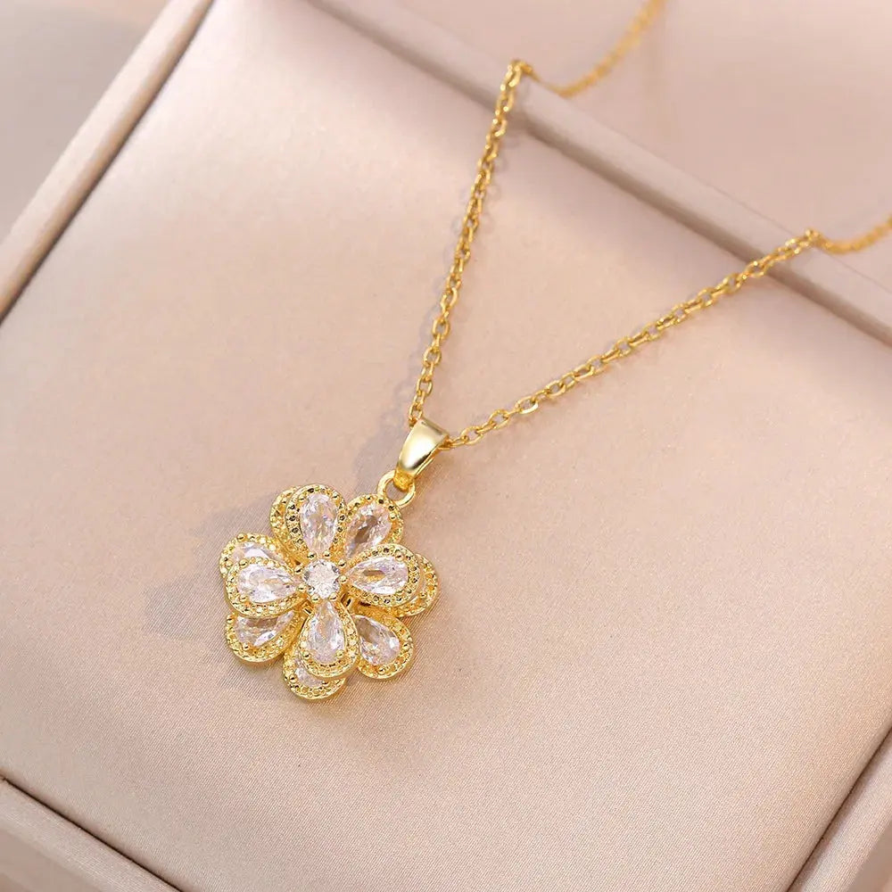Light Luxury Spin Zircon Flower Pendant Necklace Gold My Store