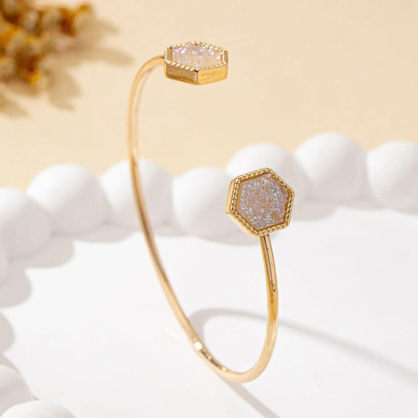 Fashionable Open Bracelet