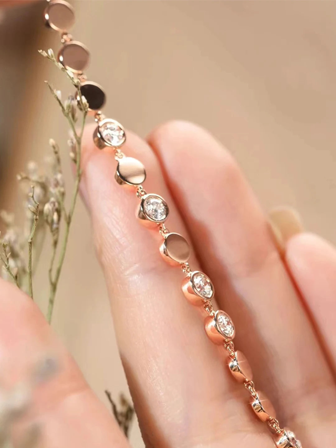 A bracelet resembling a stars