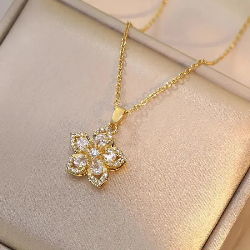 Light Luxury Spin Zircon Flower Pendant Necklace Gold My Store