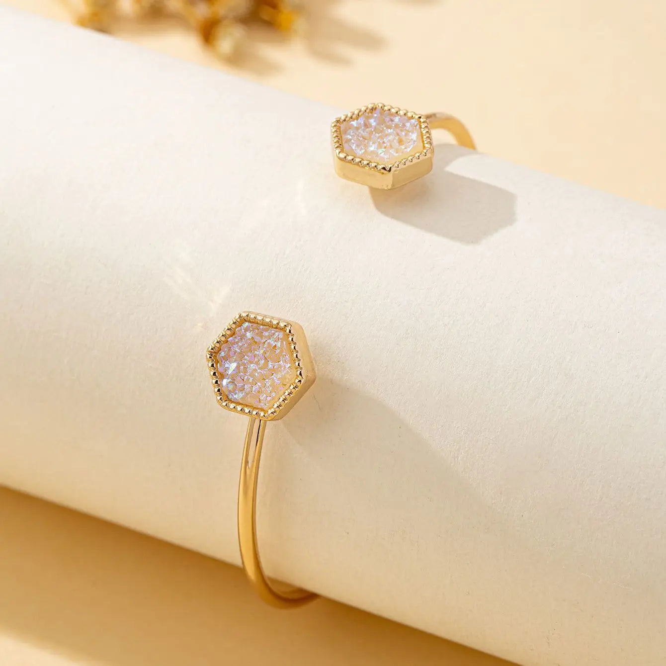 Fashionable Open Bracelet